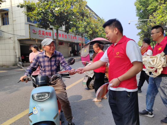 孫村鎮(zhèn)橋西社區(qū)：反邪宣傳不停歇，共促和諧不止步